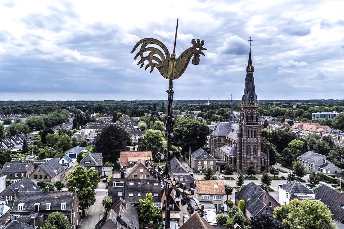 De diverse delen van Wolluk verwoord in een gedicht.